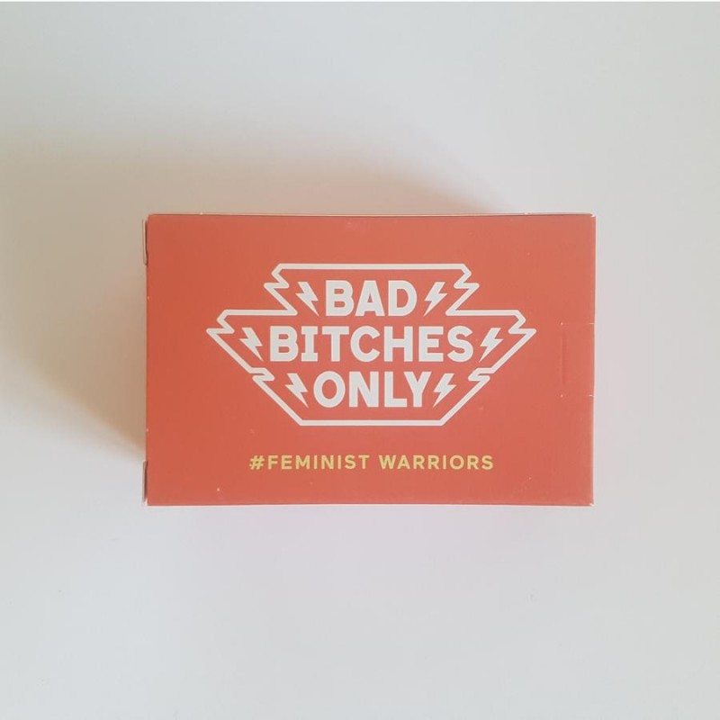 Boite de Bad Bitches Only - Feminist Warriors